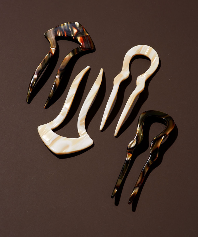 Accessoire pour Cheveux en Rhodoïd de Forme Ronde Blanc perlé TEK